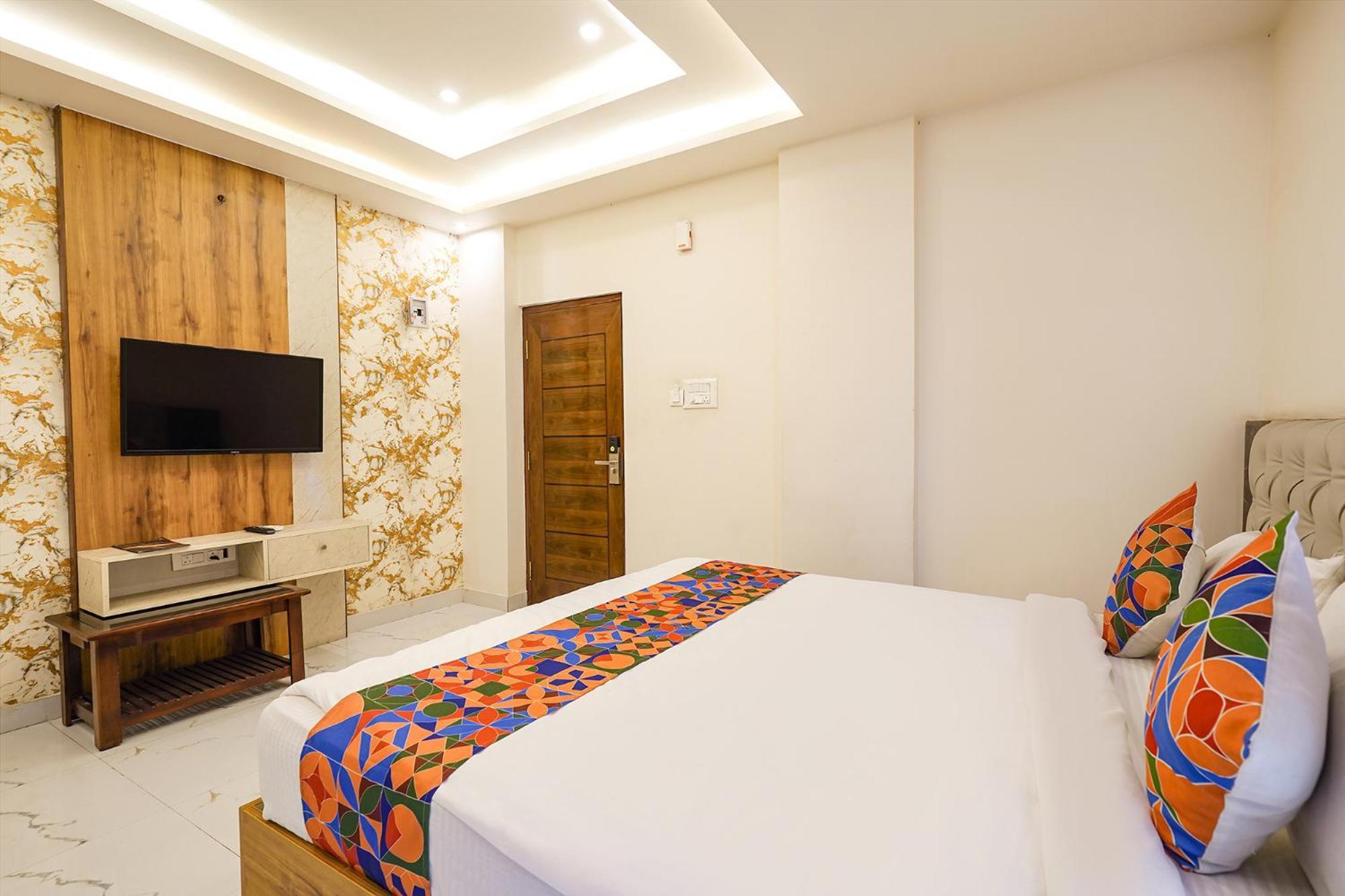 Fabhotel Prime Mayuri Residency Bangalore Exterior photo